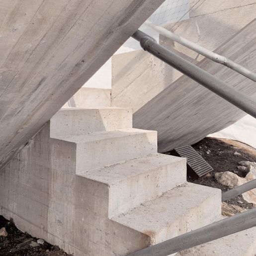 Concrete stairs at Gaulartoppen viewpoint 
